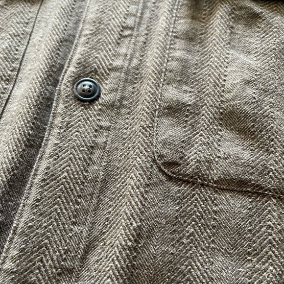 Abercrombie & Fitch Linen-Blend Shirt Jacket - Picture 2 of 4